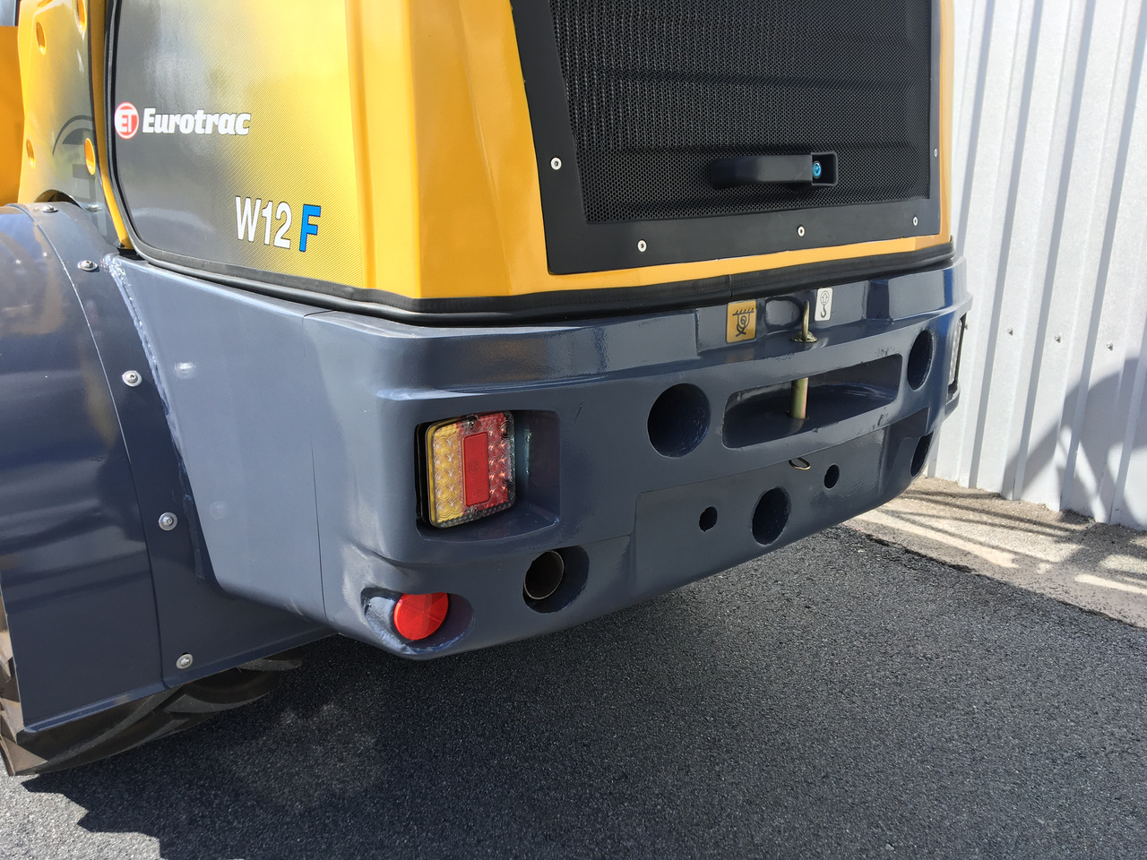 EUROTRAC W12F Schutzdach - حفّار: صورة 4 EUROTRAC W12F Schutzdach - حفّار: صورة 4