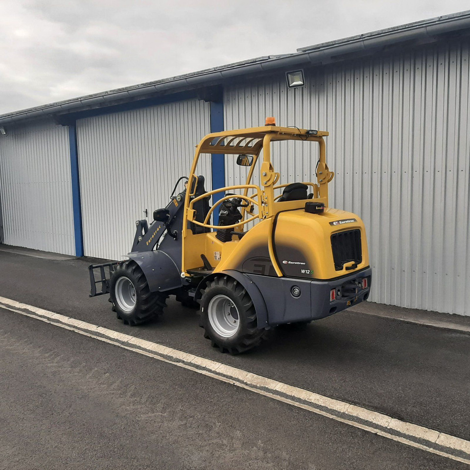 Eurotrac W12 Radlader Hoflader - لودر مفصلي صغير: صورة 2 Eurotrac W12 Radlader Hoflader - لودر مفصلي صغير: صورة 2