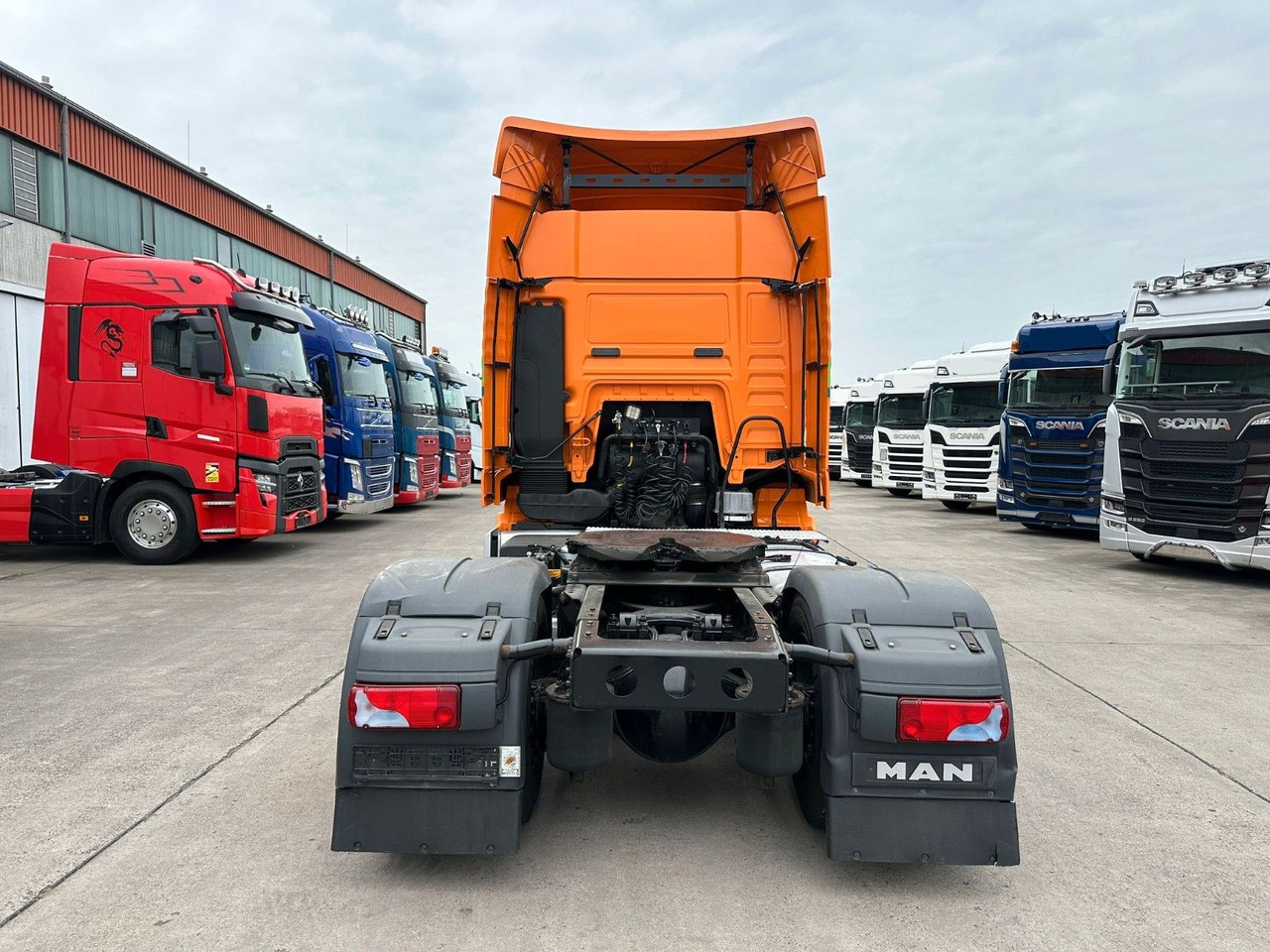MAN TGS 18.400 * RETARDER * ACC * KLIMA * NAVI * - مقطورة السحب: صورة 5 MAN TGS 18.400 * RETARDER * ACC * KLIMA * NAVI * - مقطورة السحب: صورة 5