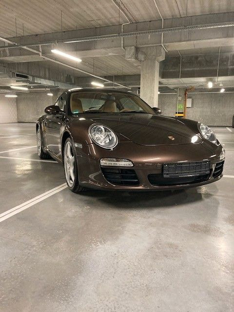 Porsche 997 Porsche 997 - كوبيه: صورة 3 Porsche 997 Porsche 997 - كوبيه: صورة 3