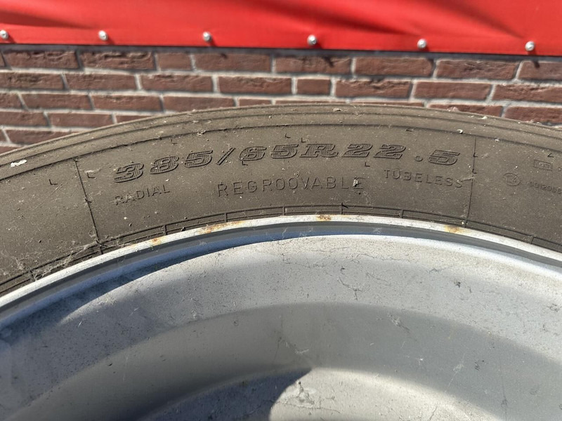 4 Banden 385/65/22.5 - Nieuw - إطارات - شاحنة: صورة 5 4 Banden 385/65/22.5 - Nieuw - إطارات - شاحنة: صورة 5
