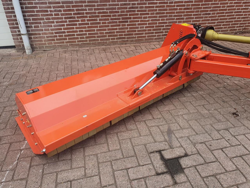 AGF 200 Verstekklepelmaaier - جزازة عشب الحدائق: صورة 2 AGF 200 Verstekklepelmaaier - جزازة عشب الحدائق: صورة 2