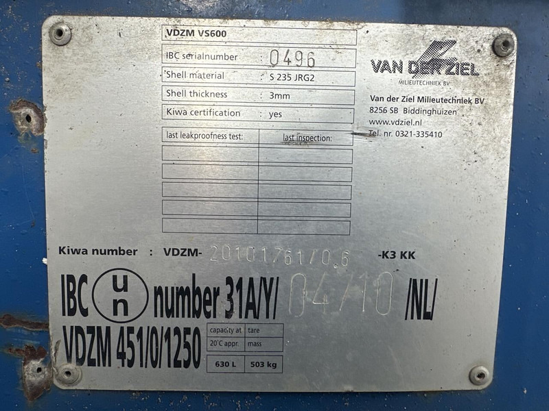 شاحنة صهريج لنقل الوقود IBC tank: صورة 6