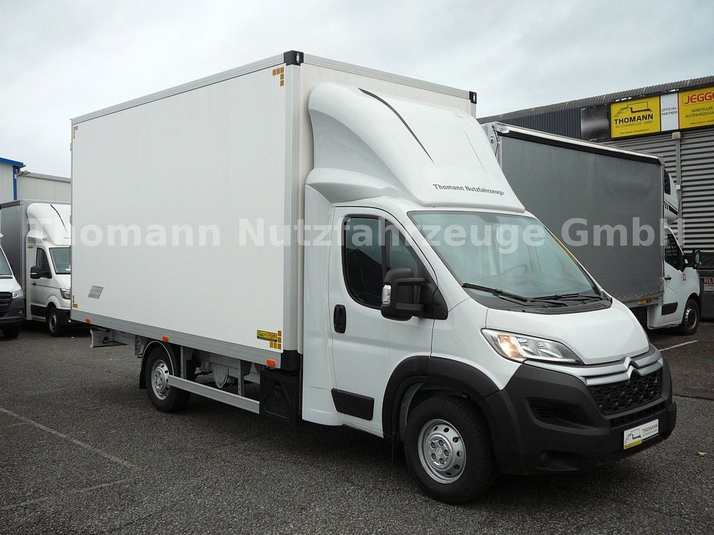 Citroën Jumper Koffer Möbelkoffer Premium Citroën Jumper Koffer Möbelkoffer Premium - شاحنة بصندوق مغلق: صورة 1 Citroën Jumper Koffer Möbelkoffer Premium Citroën Jumper Koffer Möbelkoffer Premium - شاحنة بصندوق مغلق: صورة 1