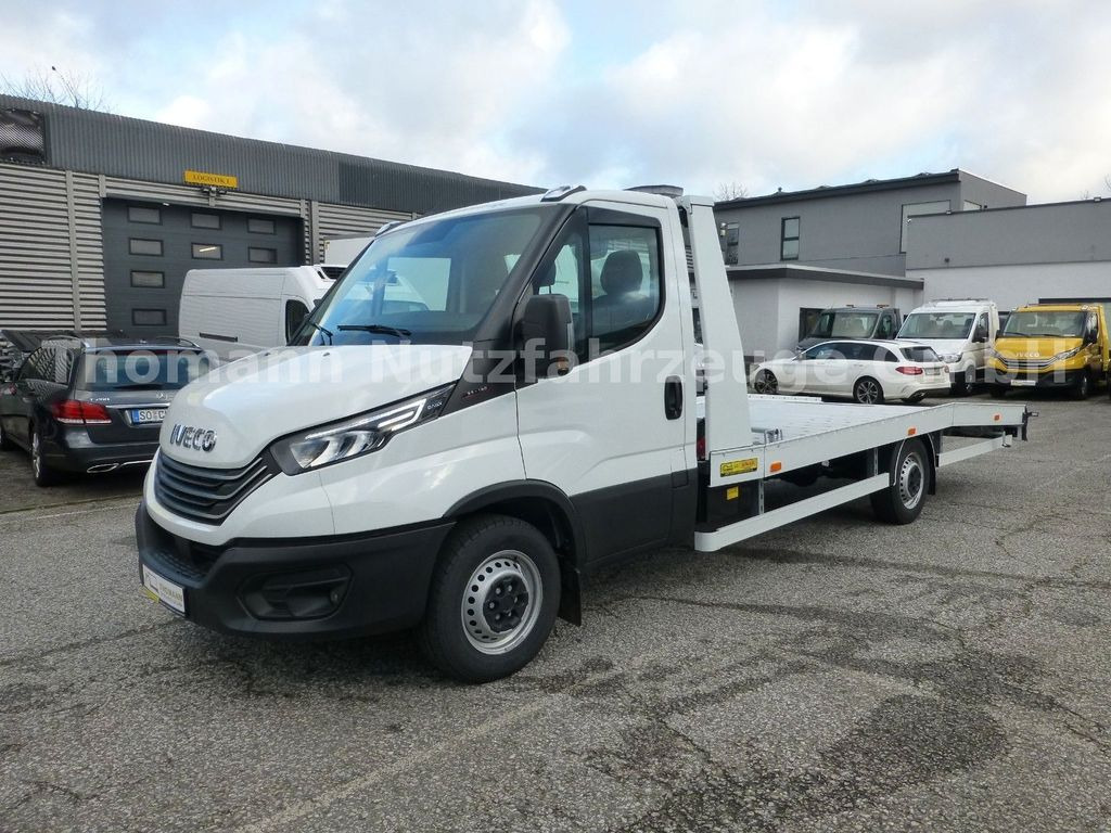 Iveco Daily 35S18 Autotransporter Klimaaut. Premium - شاحنة سحب, شاحنة توصيل مغلقة: صورة 2 Iveco Daily 35S18 Autotransporter Klimaaut. Premium - شاحنة سحب, شاحنة توصيل مغلقة: صورة 2