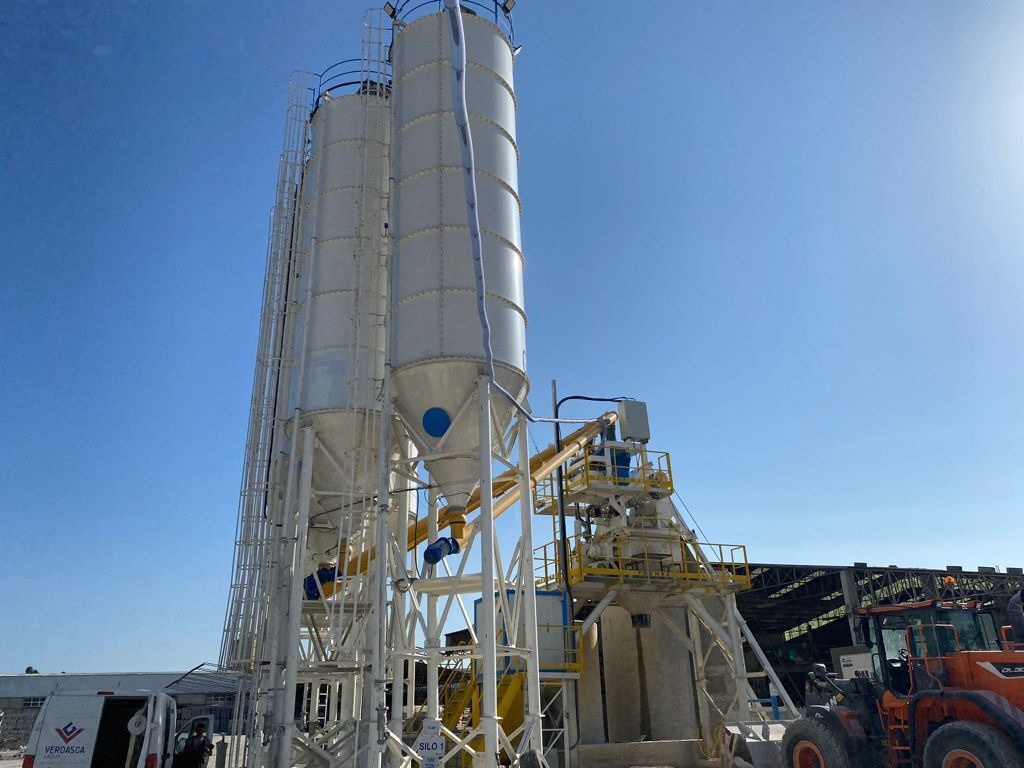 Promax Compact Skip Concrete Batching Plant CS100-TWN-LINE (100m3/h) - خزان الأسمنت: صورة 4 Promax Compact Skip Concrete Batching Plant CS100-TWN-LINE (100m3/h) - خزان الأسمنت: صورة 4