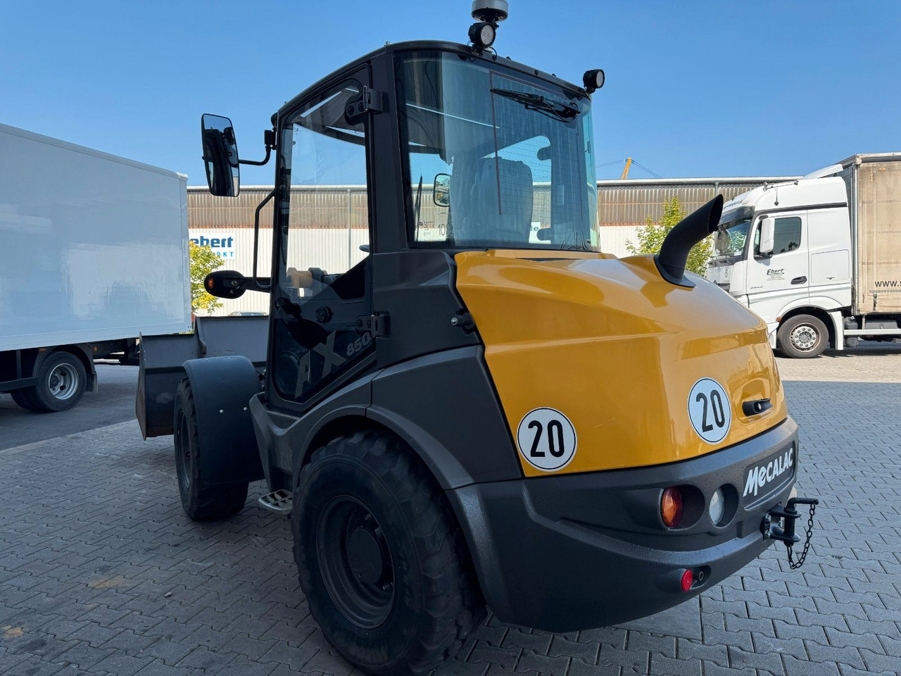 Ahlmann AX 850 / nur: 671h / 11.2022 / Gabel / Schaufel - اللودر بعجل: صورة 4 Ahlmann AX 850 / nur: 671h / 11.2022 / Gabel / Schaufel - اللودر بعجل: صورة 4