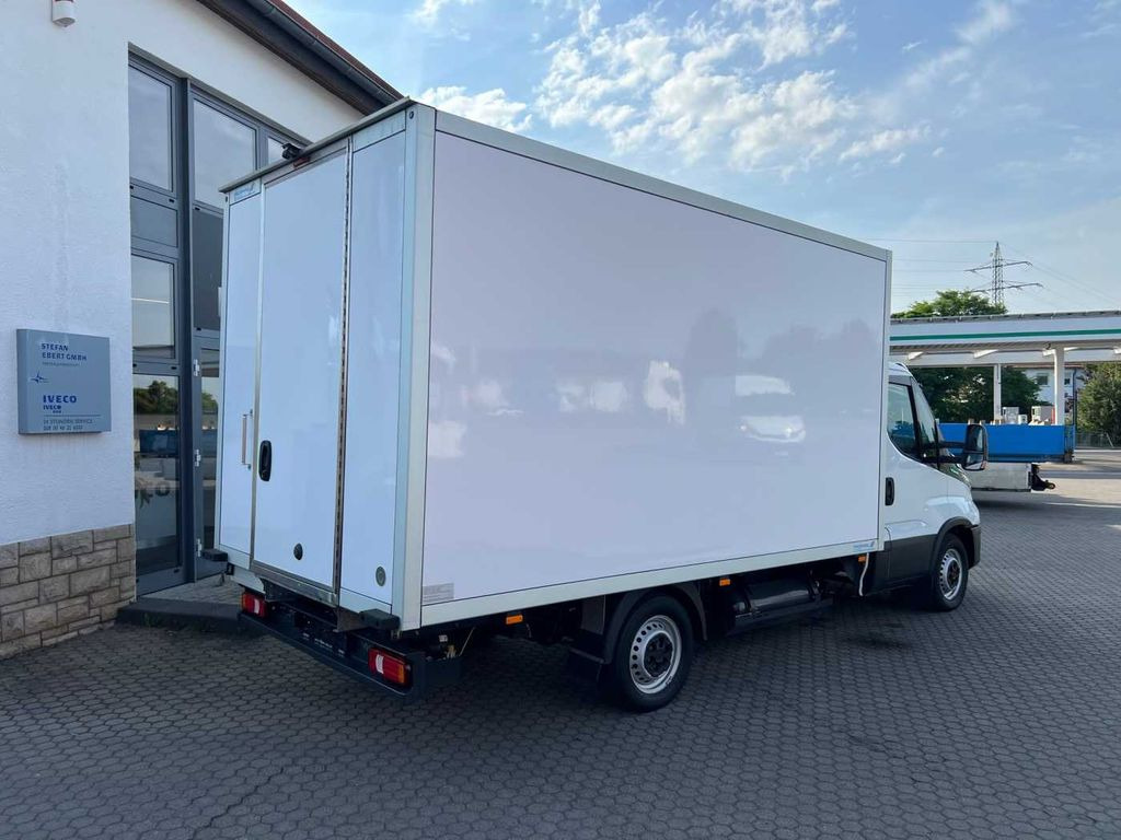 Iveco 35S14 A8 CNG Koffer *3-Sitze*Klima*Automatik* Iveco 35S14 A8 CNG Koffer *3-Sitze*Klima*Automatik* - شاحنة توصيل مبردة: صورة 4 Iveco 35S14 A8 CNG Koffer *3-Sitze*Klima*Automatik* Iveco 35S14 A8 CNG Koffer *3-Sitze*Klima*Automatik* - شاحنة توصيل مبردة: صورة 4