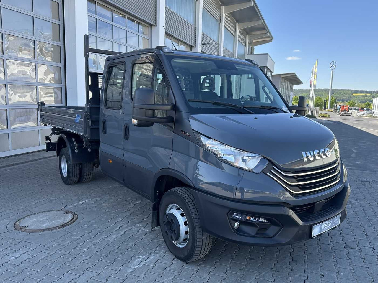 Iveco 70C18H Meiller 3-S.Kipper *R.3750mm*7Sitze*AHK* - قلاب صغير: صورة 3 Iveco 70C18H Meiller 3-S.Kipper *R.3750mm*7Sitze*AHK* - قلاب صغير: صورة 3