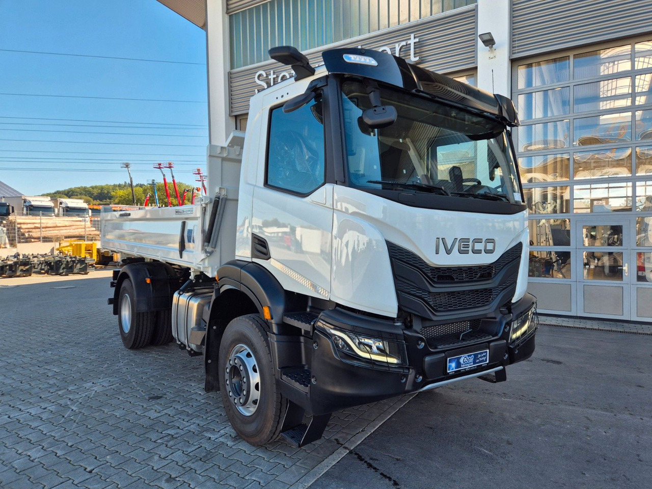 Iveco AD200X46 HR OFF Meiller 3-S.-Kipper *MirrorCam* - شاحنة قلاب: صورة 3 Iveco AD200X46 HR OFF Meiller 3-S.-Kipper *MirrorCam* - شاحنة قلاب: صورة 3