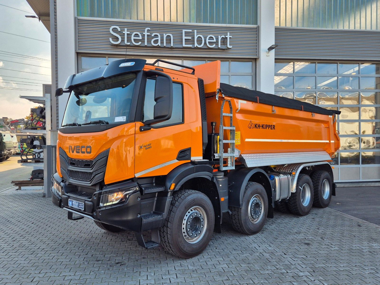 Iveco AD360X54Z HR OFF 8x4 Intarder AHK - شاحنة قلاب: صورة 4 Iveco AD360X54Z HR OFF 8x4 Intarder AHK - شاحنة قلاب: صورة 4