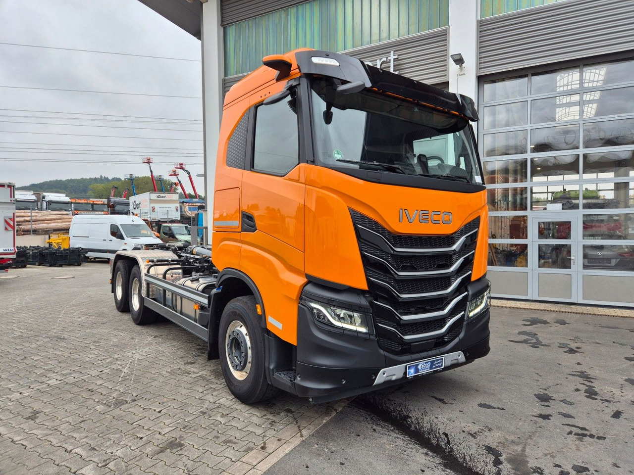 Iveco AS300X58Z/P HR ON+ 6x4 Meiller RS21.60 Funk AHK - شاحنة برافعة خطافية: صورة 4 Iveco AS300X58Z/P HR ON+ 6x4 Meiller RS21.60 Funk AHK - شاحنة برافعة خطافية: صورة 4