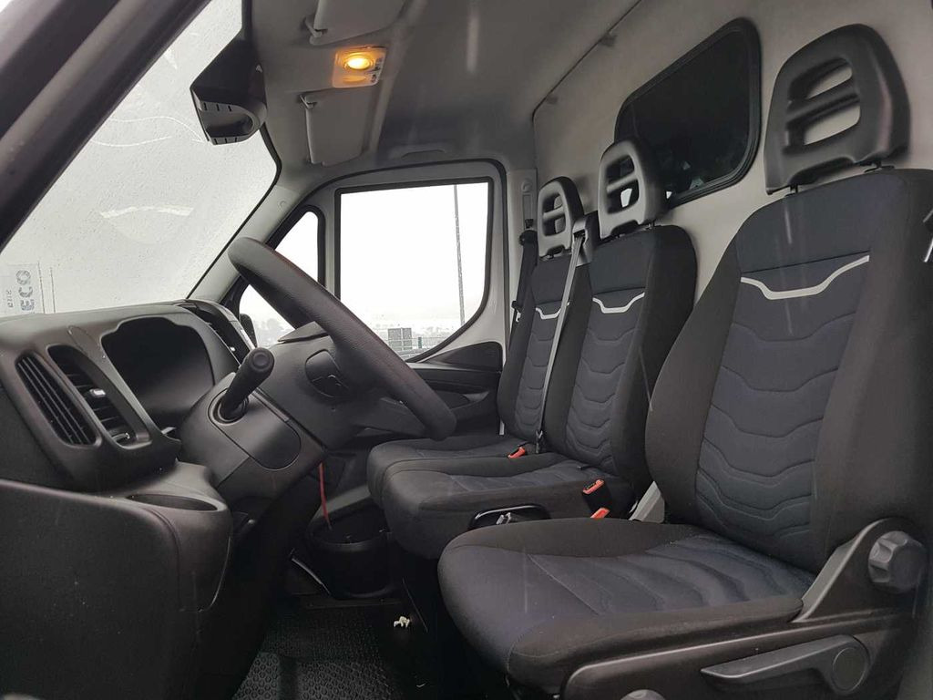 فان Iveco Daily 35 S16 A8 V *Klima*Automatik*L4.100mm* Iveco Daily 35 S16 A8 V *Klima*Automatik*L4.100mm*: صورة 10