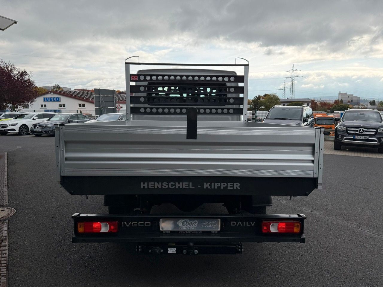 Iveco Daily 35S16 A8 *R.3450mm*Automatik*AHK*7-Sitze* - قلاب صغير, الشاحنات الصغيرة كابينة مزدوجة: صورة 5 Iveco Daily 35S16 A8 *R.3450mm*Automatik*AHK*7-Sitze* - قلاب صغير, الشاحنات الصغيرة كابينة مزدوجة: صورة 5