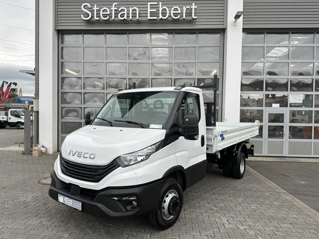 Iveco Daily 70C18H 3-S.-Kipper *R3.750mm*2xAHK* 4x - قلاب صغير: صورة 1 Iveco Daily 70C18H 3-S.-Kipper *R3.750mm*2xAHK* 4x - قلاب صغير: صورة 1