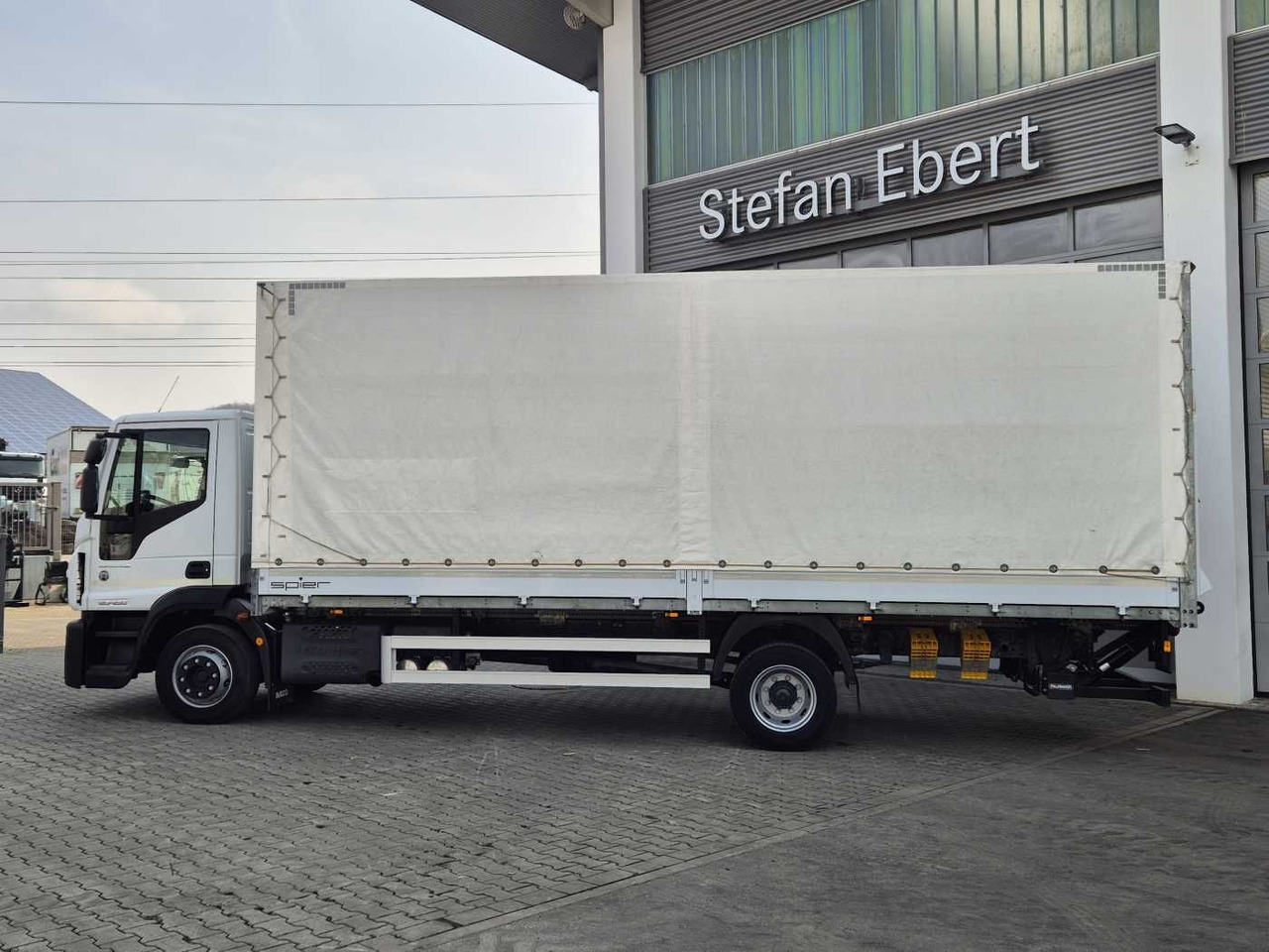 Iveco Eurocargo ML120E25 LBW 1.500kg Klima 3 Sitze - شاحنة ذات ستائر جانبية: صورة 5 Iveco Eurocargo ML120E25 LBW 1.500kg Klima 3 Sitze - شاحنة ذات ستائر جانبية: صورة 5