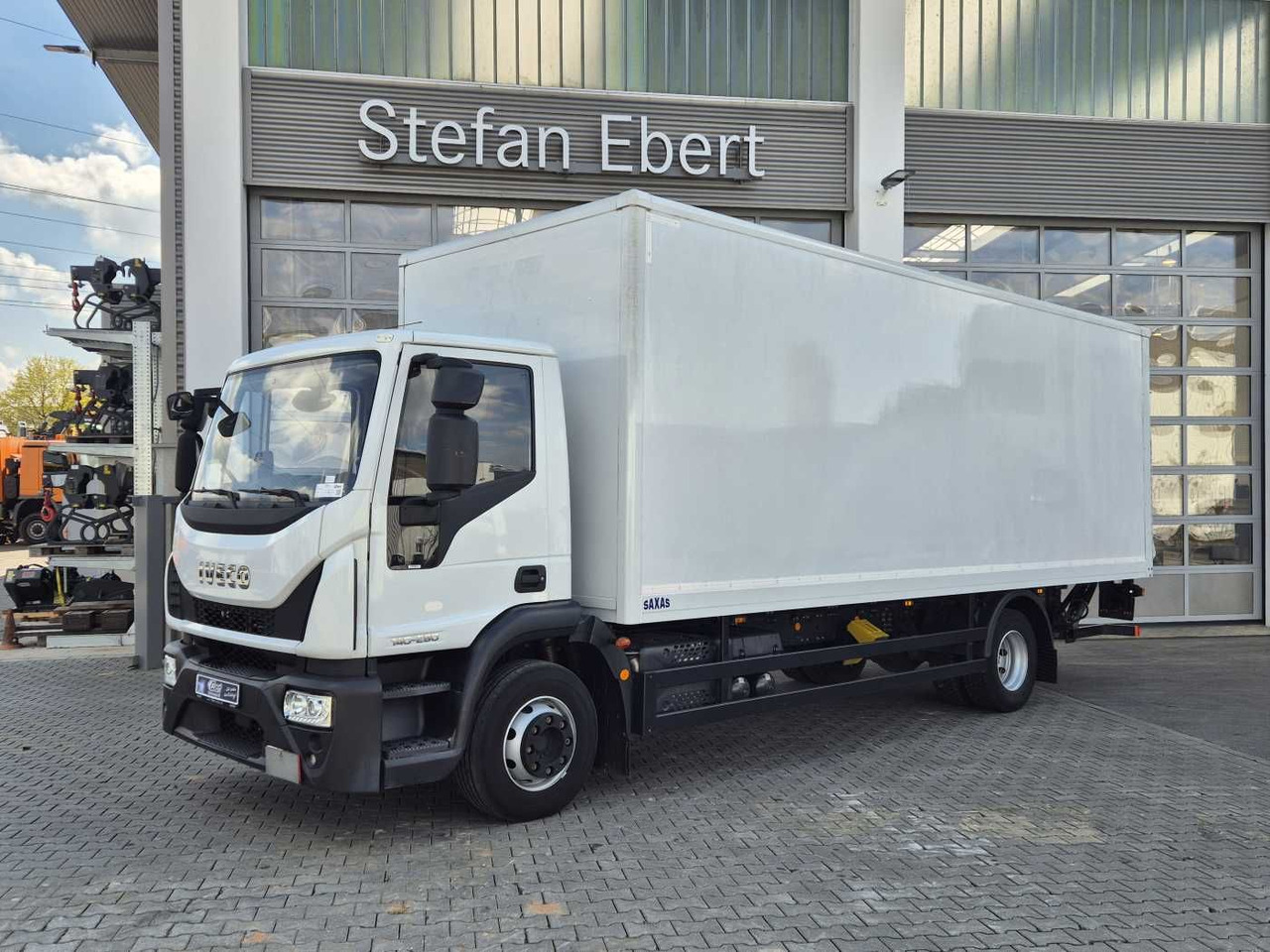 Iveco Eurocargo ML140E28/P 4x2 *LBW*AHK*Klima / 3x - شاحنة صندوقية: صورة 1 Iveco Eurocargo ML140E28/P 4x2 *LBW*AHK*Klima / 3x - شاحنة صندوقية: صورة 1