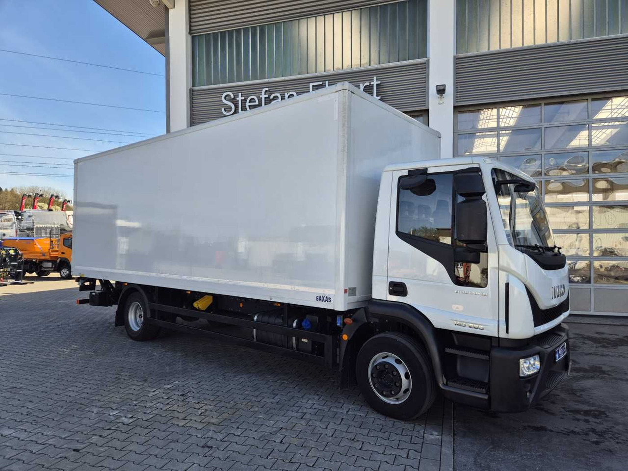Iveco Eurocargo ML140E28/P 4x2 *LBW*AHK*Klima / 3x - شاحنة صندوقية: صورة 2 Iveco Eurocargo ML140E28/P 4x2 *LBW*AHK*Klima / 3x - شاحنة صندوقية: صورة 2
