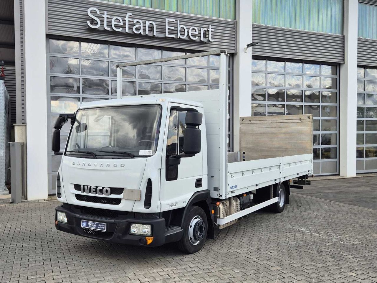 Iveco Eurocargo ML75E21/P Klima Ladebordwand 1.000kg - شاحنة توصيل مفتوحة: صورة 2 Iveco Eurocargo ML75E21/P Klima Ladebordwand 1.000kg - شاحنة توصيل مفتوحة: صورة 2