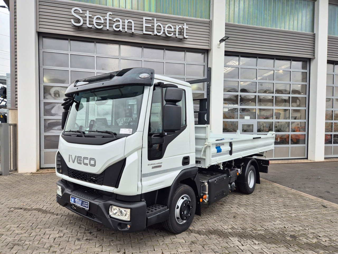 Iveco Eurocargo ML80E21 Meiller Kipper 2x AHK 3 Sitze - قلاب صغير: صورة 2 Iveco Eurocargo ML80E21 Meiller Kipper 2x AHK 3 Sitze - قلاب صغير: صورة 2