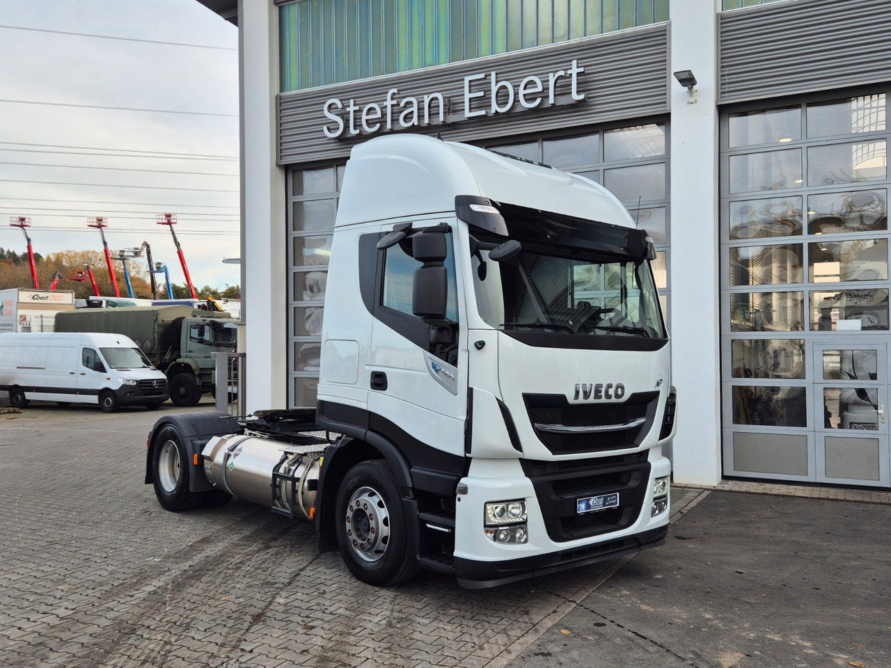 Iveco Stralis 460NP LNG 4x2 3 Stück - رأس تريلا: صورة 2 Iveco Stralis 460NP LNG 4x2 3 Stück - رأس تريلا: صورة 2