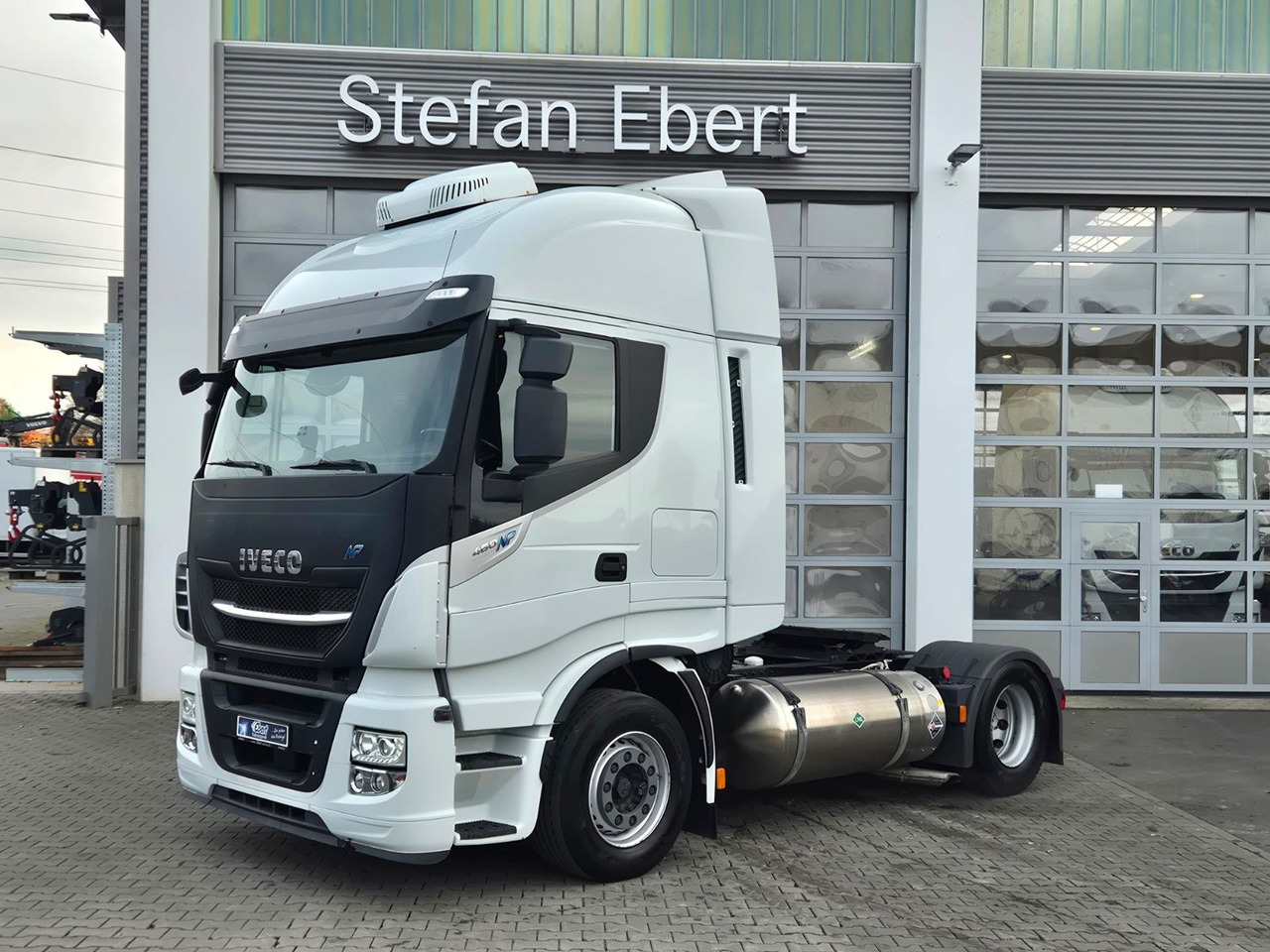 Iveco Stralis 460NP LNG Standklima Xenon 3 Stück - رأس تريلا: صورة 3 Iveco Stralis 460NP LNG Standklima Xenon 3 Stück - رأس تريلا: صورة 3