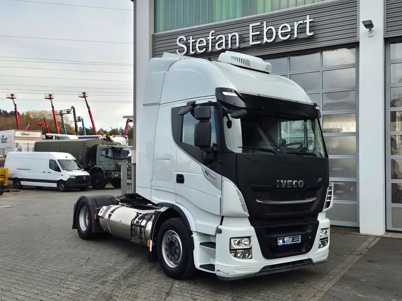 Iveco Stralis 460NP LNG Standklima Xenon 3 Stück - رأس تريلا: صورة 2 Iveco Stralis 460NP LNG Standklima Xenon 3 Stück - رأس تريلا: صورة 2