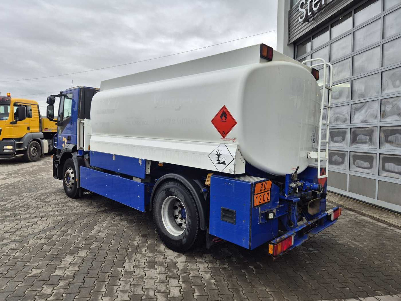 Iveco Stralis AD190S42/P 14.000L Lindner&Fischer - شاحنة صهريج: صورة 5 Iveco Stralis AD190S42/P 14.000L Lindner&Fischer - شاحنة صهريج: صورة 5