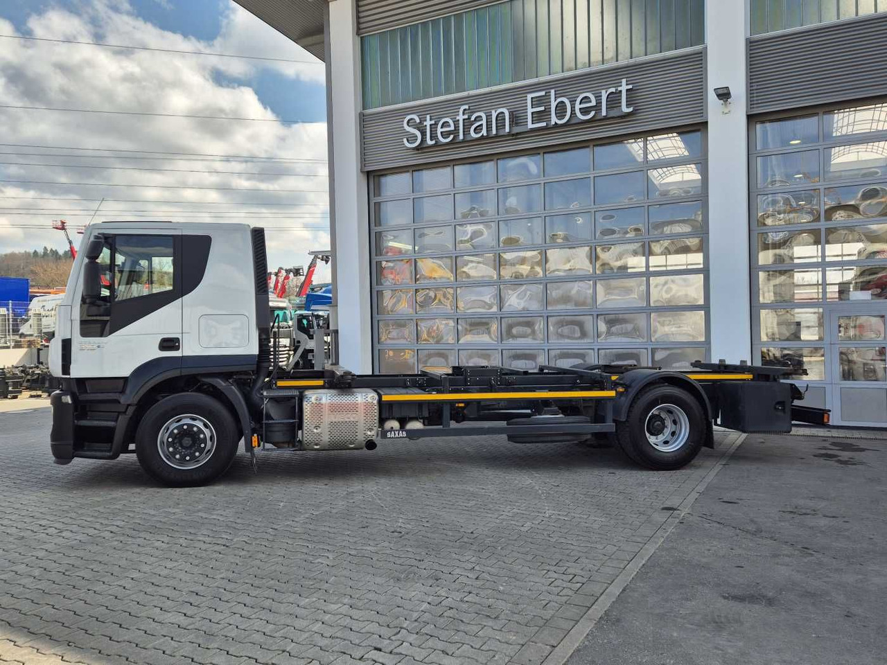 Iveco Stralis AT190S31/P BDF Klima Standh. AHK Bett - ناقلة حاويات/ شاحنة حاويات: صورة 5 Iveco Stralis AT190S31/P BDF Klima Standh. AHK Bett - ناقلة حاويات/ شاحنة حاويات: صورة 5