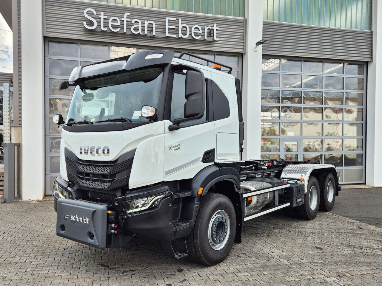Iveco X-Way AT300X48Z/P HR OFF 6x4 Hiab Winterdienst - شاحنة برافعة خطافية: صورة 2 Iveco X-Way AT300X48Z/P HR OFF 6x4 Hiab Winterdienst - شاحنة برافعة خطافية: صورة 2