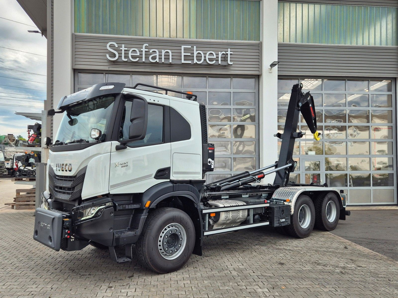 Iveco X-Way AT300X48Z/P HR OFF 6x4 Hiab Winterdienst - شاحنة برافعة خطافية: صورة 5 Iveco X-Way AT300X48Z/P HR OFF 6x4 Hiab Winterdienst - شاحنة برافعة خطافية: صورة 5