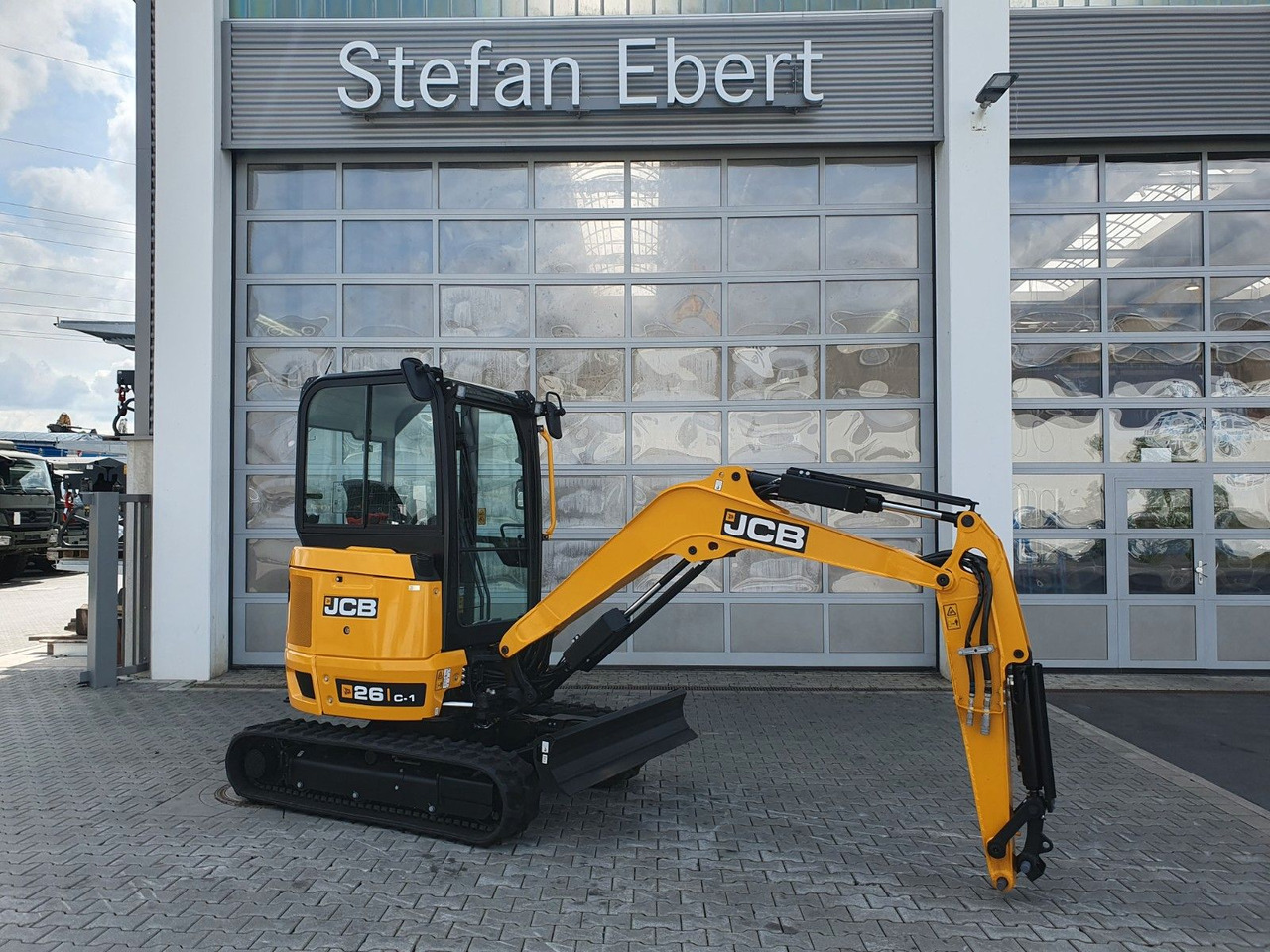 JCB 26C-1 Pro Cab / Neufahrzeug / Planierschild - حفار صغير: صورة 1 JCB 26C-1 Pro Cab / Neufahrzeug / Planierschild - حفار صغير: صورة 1