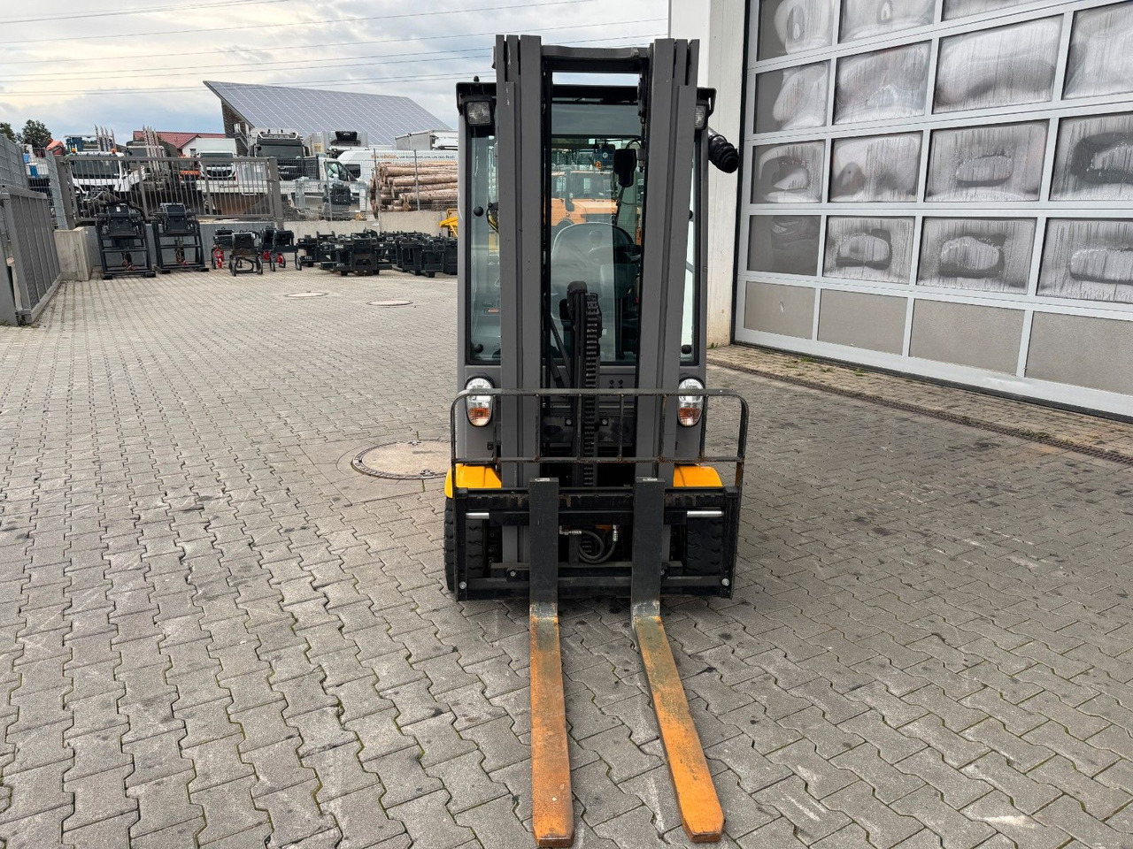 Jungheinrich EFG 215 / Triplex: 4.25m! / SS / 4.168h / 2024 - رافعة شوكية كهربائية: صورة 4 Jungheinrich EFG 215 / Triplex: 4.25m! / SS / 4.168h / 2024 - رافعة شوكية كهربائية: صورة 4