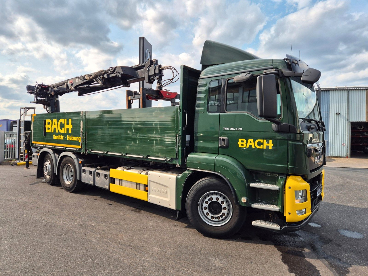 MAN TGS 26.420 6x2-4 LL Hiab 177K PRO 2 Stück - شاحنات مسطحة, شاحنة كرين: صورة 4 MAN TGS 26.420 6x2-4 LL Hiab 177K PRO 2 Stück - شاحنات مسطحة, شاحنة كرين: صورة 4