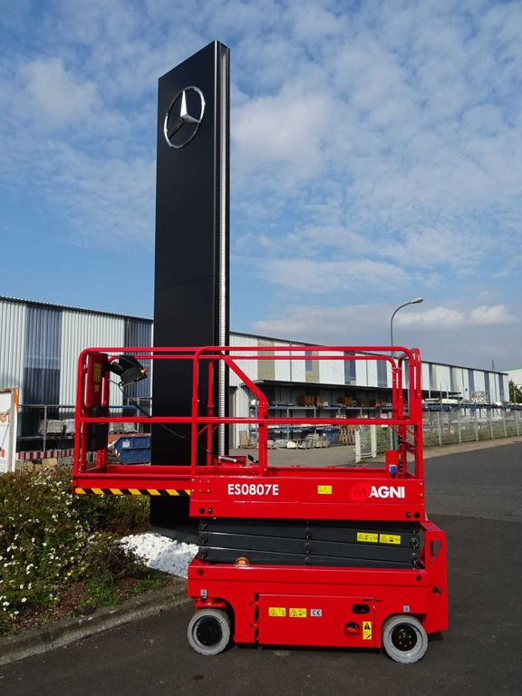 Magni ES0807E Scherenbühne // 7.8m Arbeitshöhe Magni ES0807E Scherenbühne // 7.8m Arbeitshöhe - مرفاع مقصي: صورة 1 Magni ES0807E Scherenbühne // 7.8m Arbeitshöhe Magni ES0807E Scherenbühne // 7.8m Arbeitshöhe - مرفاع مقصي: صورة 1