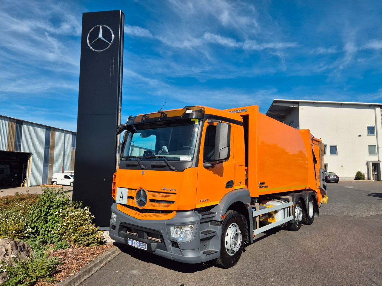 Mercedes-Benz Actros 2533 L Faun Variopress II524 V19 Zoeller - شاحنة قمامة: صورة 1 Mercedes-Benz Actros 2533 L Faun Variopress II524 V19 Zoeller - شاحنة قمامة: صورة 1