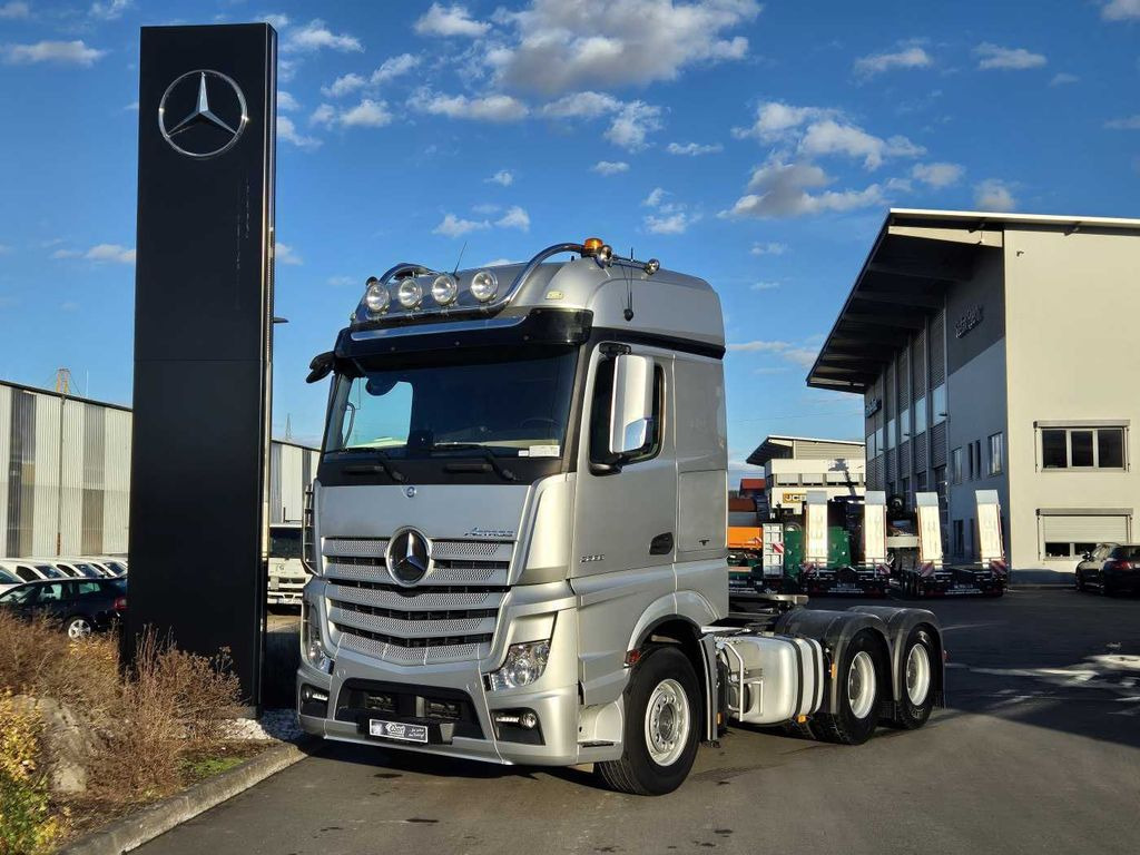 Mercedes-Benz Actros 2658 LS 6x4 Turbo Retarder 120t BigSpace - مقطورة السحب: صورة 1 Mercedes-Benz Actros 2658 LS 6x4 Turbo Retarder 120t BigSpace - مقطورة السحب: صورة 1