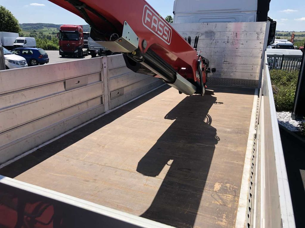 شاحنة كرين, شاحنات مسطحة Mercedes-Benz Actros 2745 L 6x2 Baustoffpritsche+Kran Retarder: صورة 15