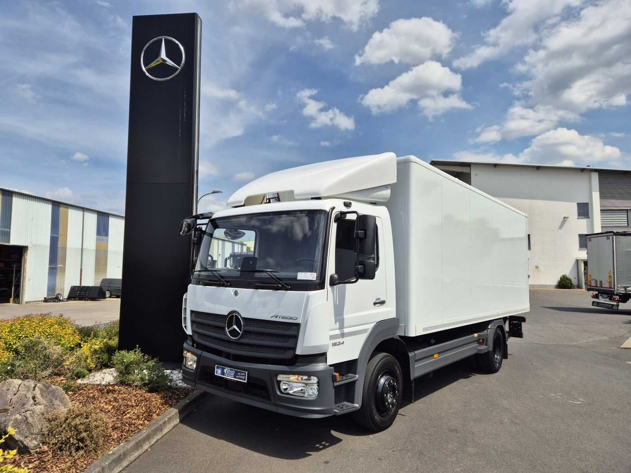 Mercedes-Benz Atego 1524 L LBW 1.500kg Standheizung Klima - شاحنة صندوقية: صورة 1 Mercedes-Benz Atego 1524 L LBW 1.500kg Standheizung Klima - شاحنة صندوقية: صورة 1