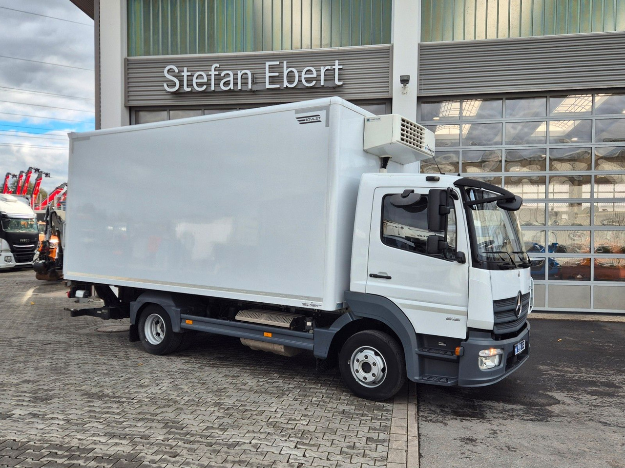 Mercedes-Benz Atego 818 L 4x2 LBW ThermoKing V-600 - شاحنة توصيل مبردة: صورة 4 Mercedes-Benz Atego 818 L 4x2 LBW ThermoKing V-600 - شاحنة توصيل مبردة: صورة 4