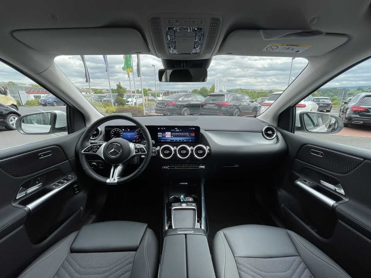 سيارة Mercedes-Benz B 180 7G Progressive R-Kamera+LED+ Winterpaket+C: صورة 12