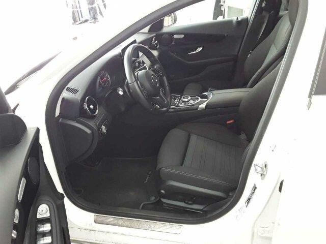 Mercedes-Benz C 180d T LED+RKamera+SHZ+DAB - سيارة ستيشن: صورة 5 Mercedes-Benz C 180d T LED+RKamera+SHZ+DAB - سيارة ستيشن: صورة 5