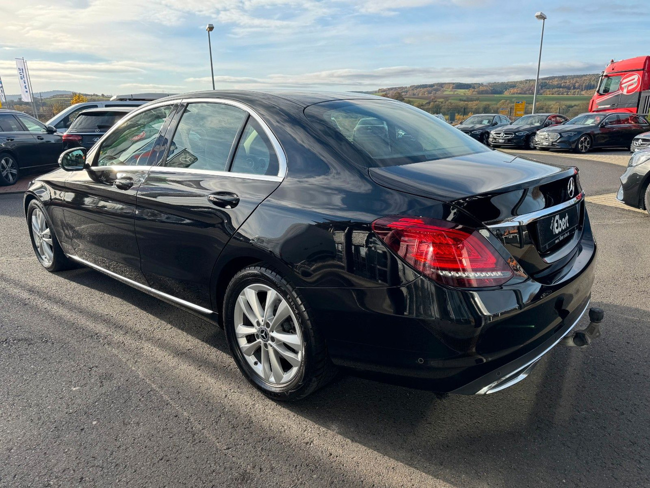 Mercedes-Benz C 200 C Limousine+Avantgarde+AHK+RFK+TotW - سيدان: صورة 3 Mercedes-Benz C 200 C Limousine+Avantgarde+AHK+RFK+TotW - سيدان: صورة 3
