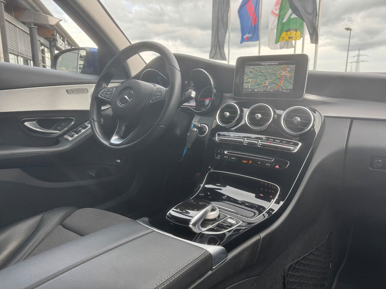 سيارة ستيشن Mercedes-Benz C 300 T Avantgarde+Ambiente+LED+IHC+SpiegelP: صورة 17