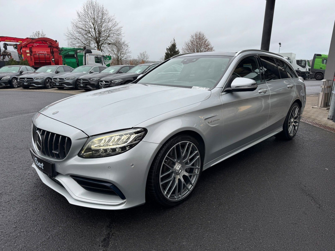 Mercedes-Benz C 63 AMG T Pano+Burmester+Distr+Memory+RFK - سيارة ستيشن: صورة 3 Mercedes-Benz C 63 AMG T Pano+Burmester+Distr+Memory+RFK - سيارة ستيشن: صورة 3