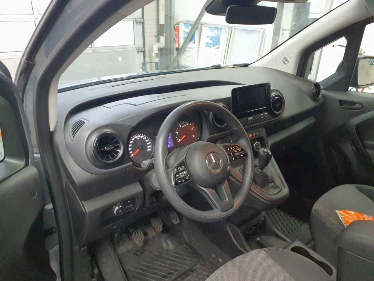 Mercedes-Benz Citan 110 CDI Klima Kamera MBUX Tempomat - فان المدمجة: صورة 4 Mercedes-Benz Citan 110 CDI Klima Kamera MBUX Tempomat - فان المدمجة: صورة 4