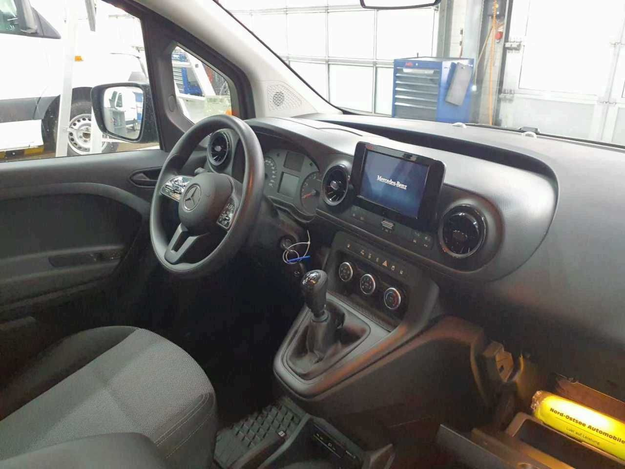Mercedes-Benz Citan 110 CDI Klima Kamera MBUX Tempomat - فان المدمجة: صورة 5 Mercedes-Benz Citan 110 CDI Klima Kamera MBUX Tempomat - فان المدمجة: صورة 5
