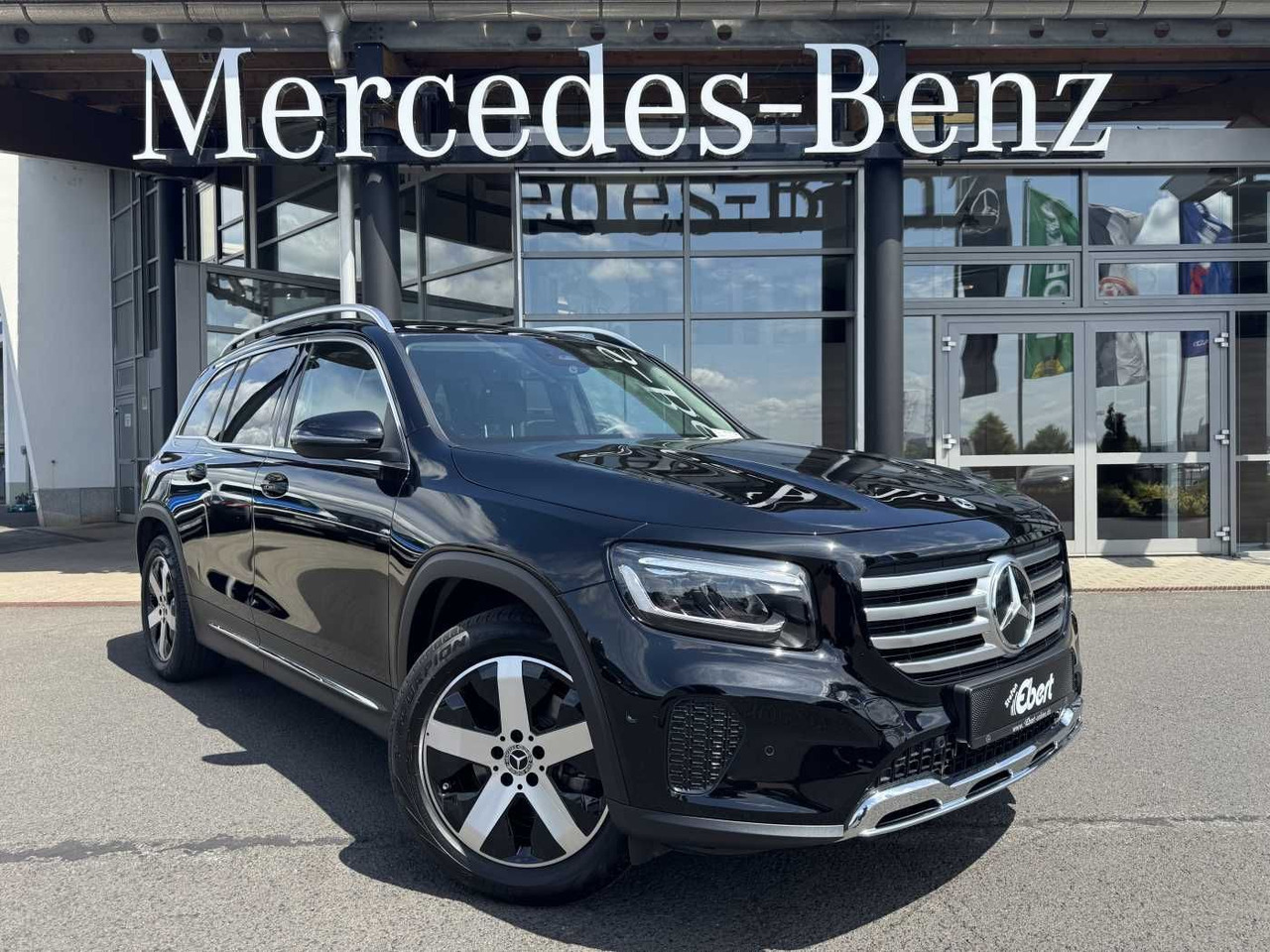 Mercedes-Benz GLB 180 Progressive+AHK+RKamera+LED+ IHC+DAB - سيارة دفع رباعي: صورة 1 Mercedes-Benz GLB 180 Progressive+AHK+RKamera+LED+ IHC+DAB - سيارة دفع رباعي: صورة 1