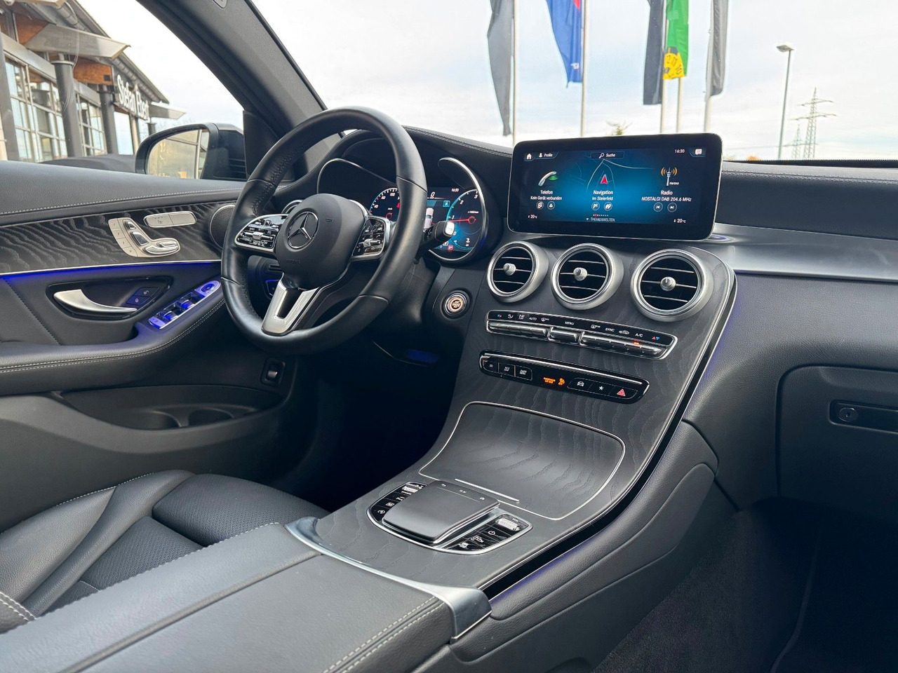 كوبيه Mercedes-Benz GLC 400d 4M Coupe+AMG+Massage+AHK+Memory: صورة 17 كوبيه Mercedes-Benz GLC 400d 4M Coupe+AMG+Massage+AHK+Memory: صورة 17