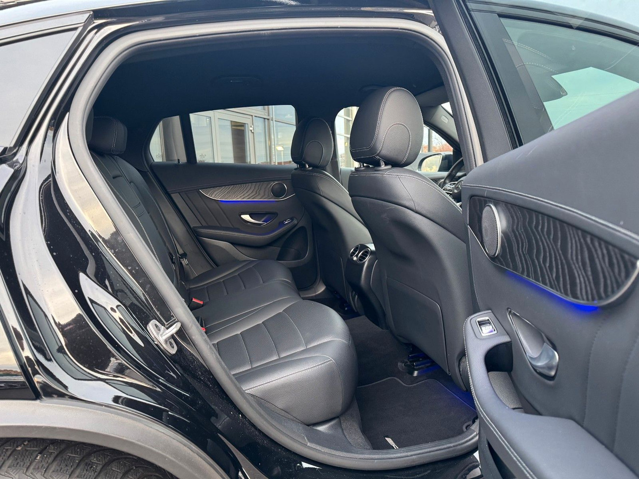 كوبيه Mercedes-Benz GLC 400d 4M Coupe+AMG+Massage+AHK+Memory: صورة 7 كوبيه Mercedes-Benz GLC 400d 4M Coupe+AMG+Massage+AHK+Memory: صورة 7